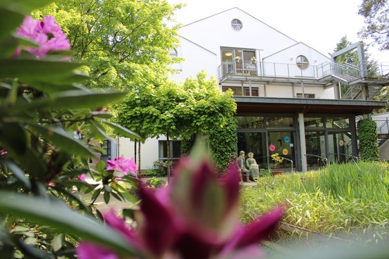 Gartenansicht Altbau